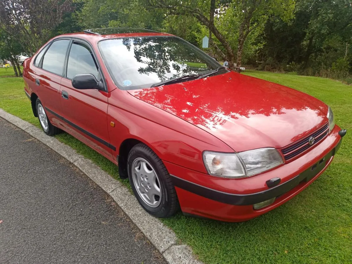 Carina e. Executive 2ltr.  + Golf GTI. + Coupe - Image 1