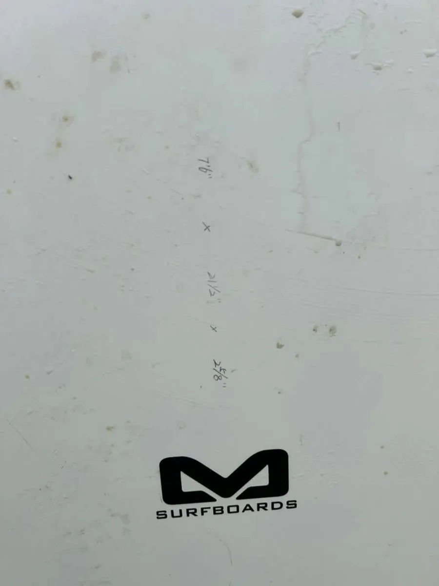 Surfboard - Image 3