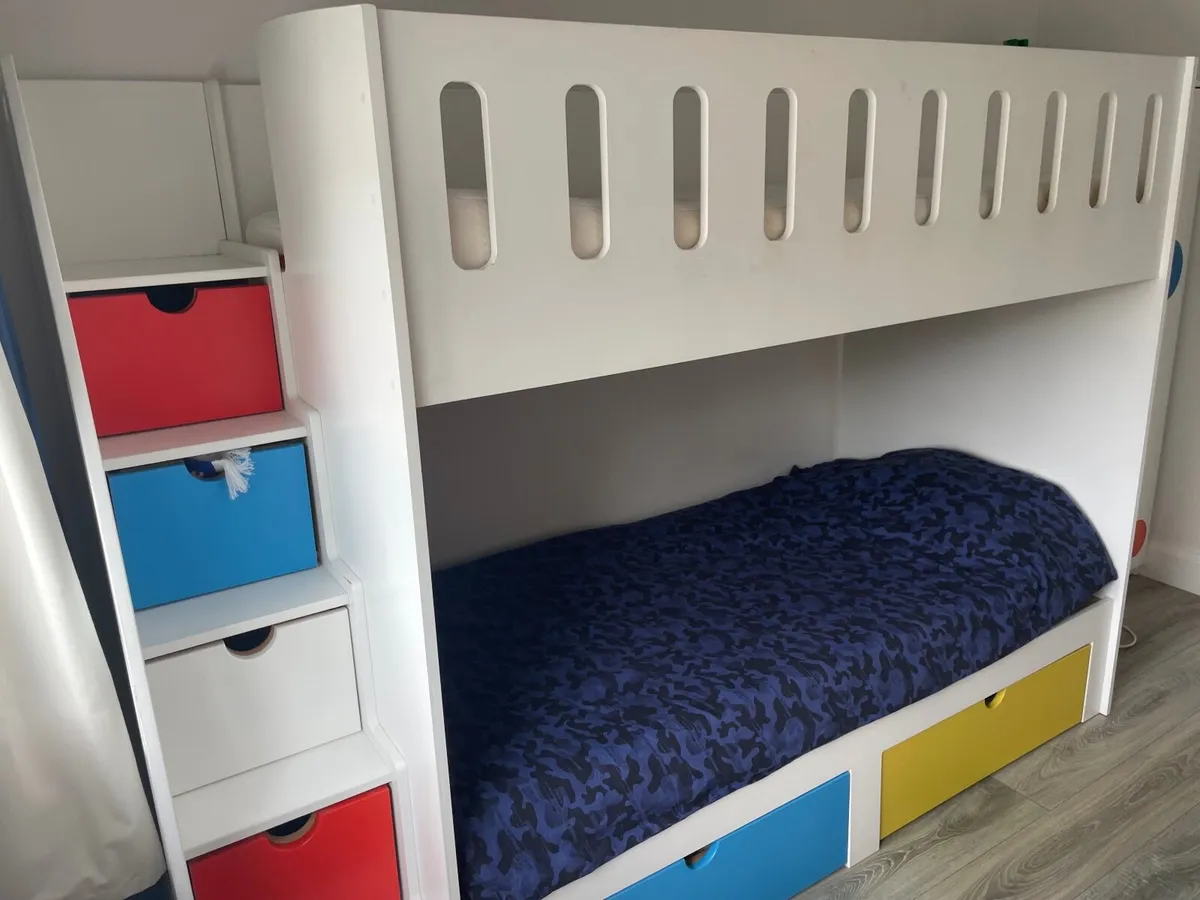 Kids bunkbed - Image 1
