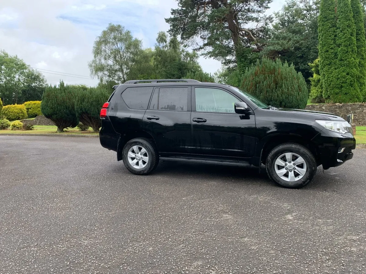2023 Toyota land cruiser - Image 3