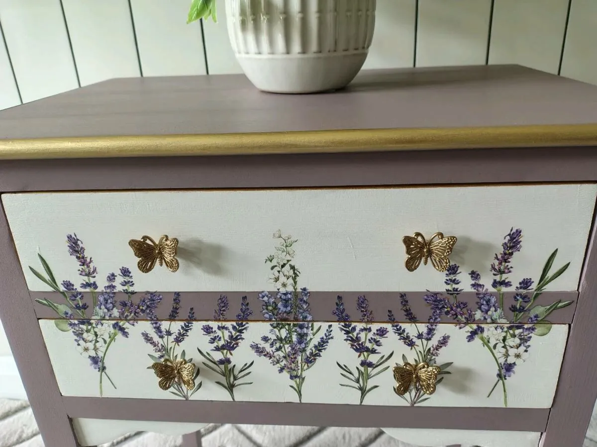 Lamp/Side Table - Image 3