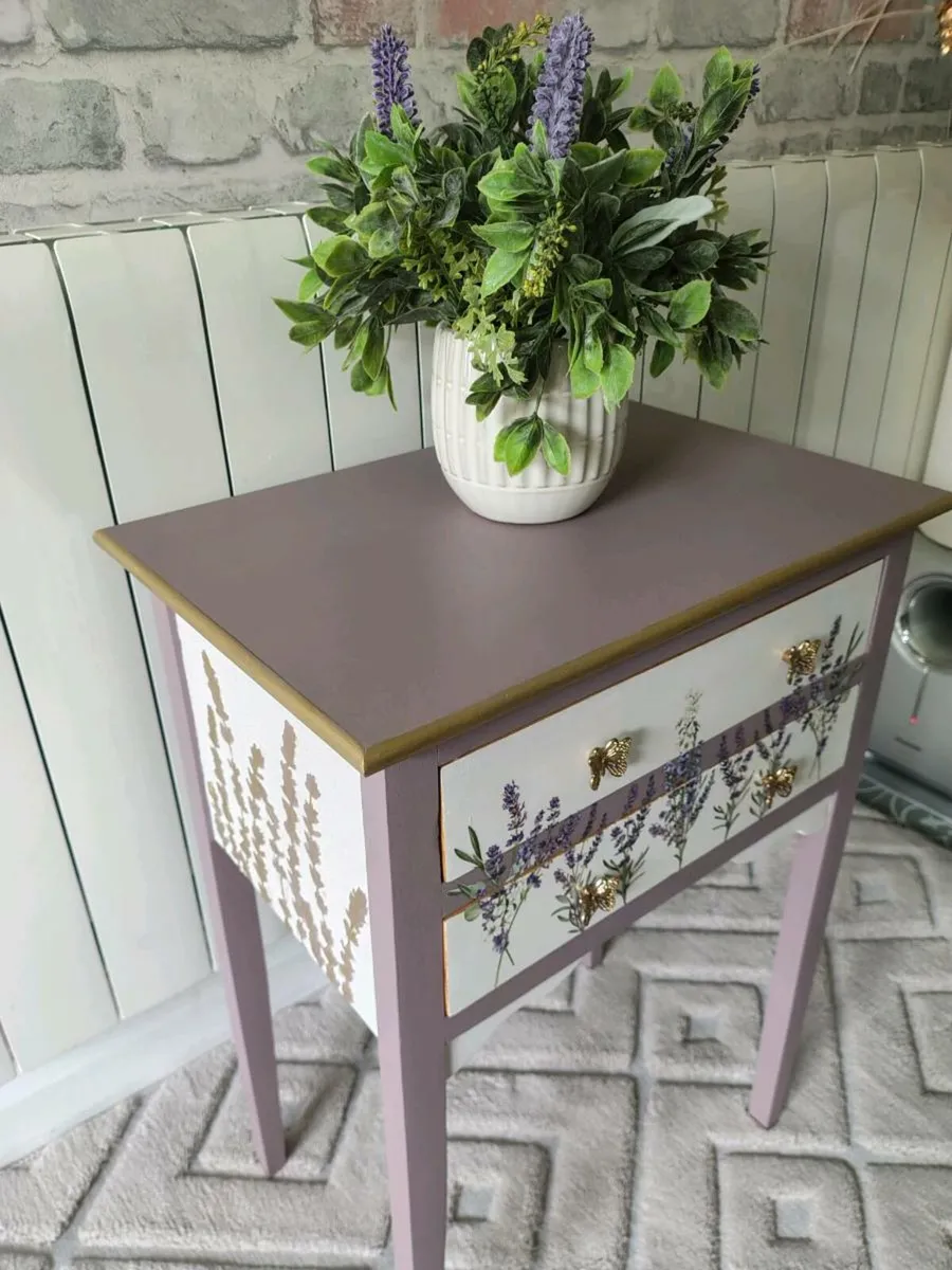 Lamp/Side Table - Image 4
