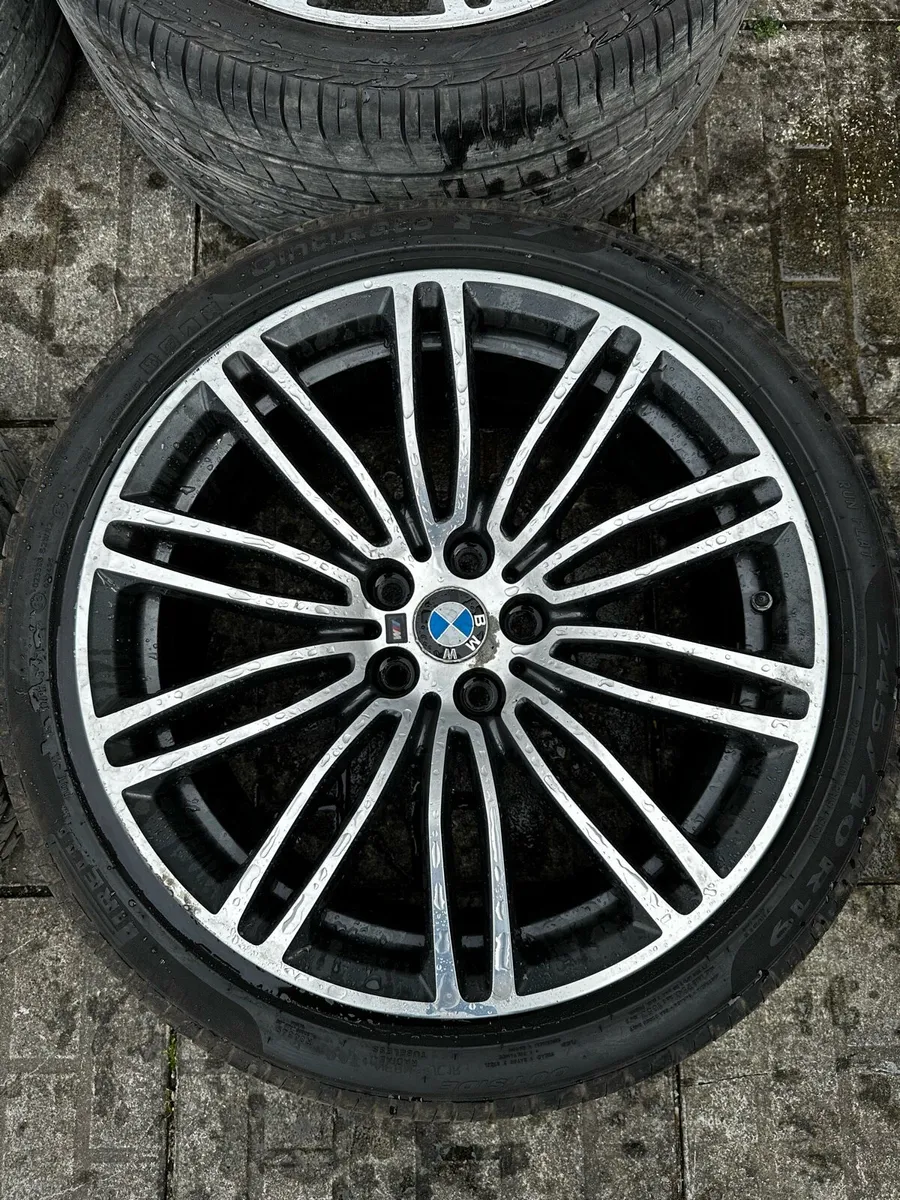 Genuine BMW 19” 664m Alloys Great Tyres - Image 4