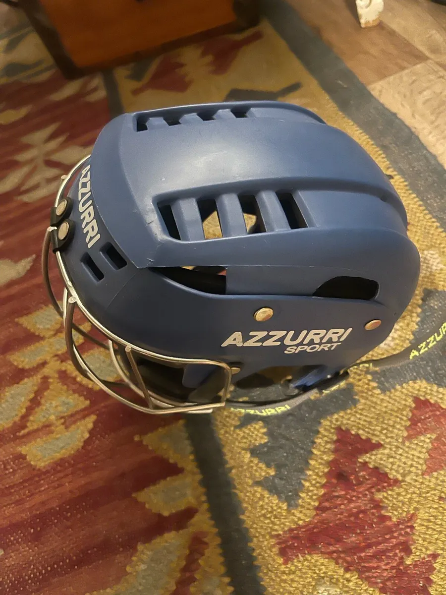 Hurling Helmet - Image 3