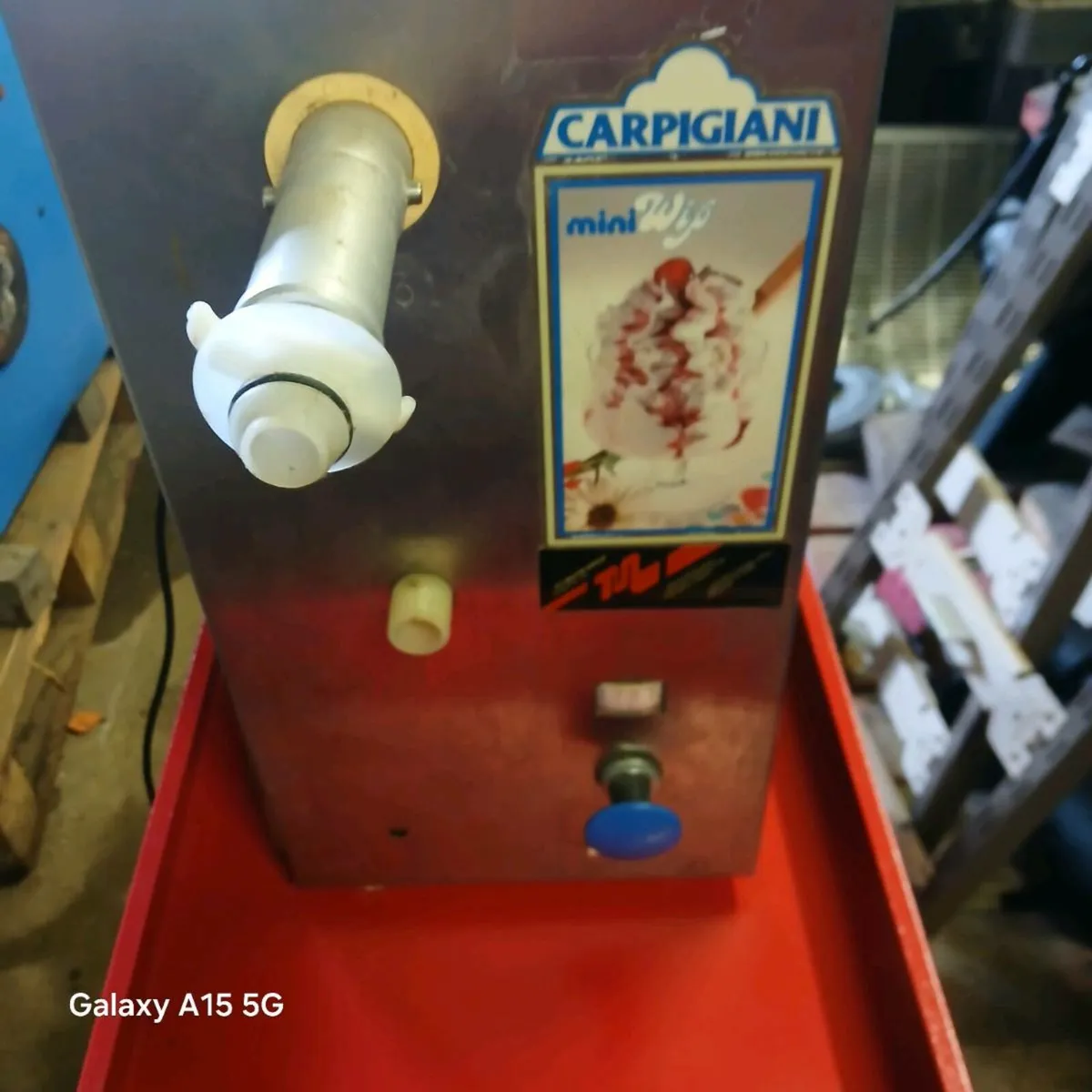 Ice cream machine for spares - Image 2
