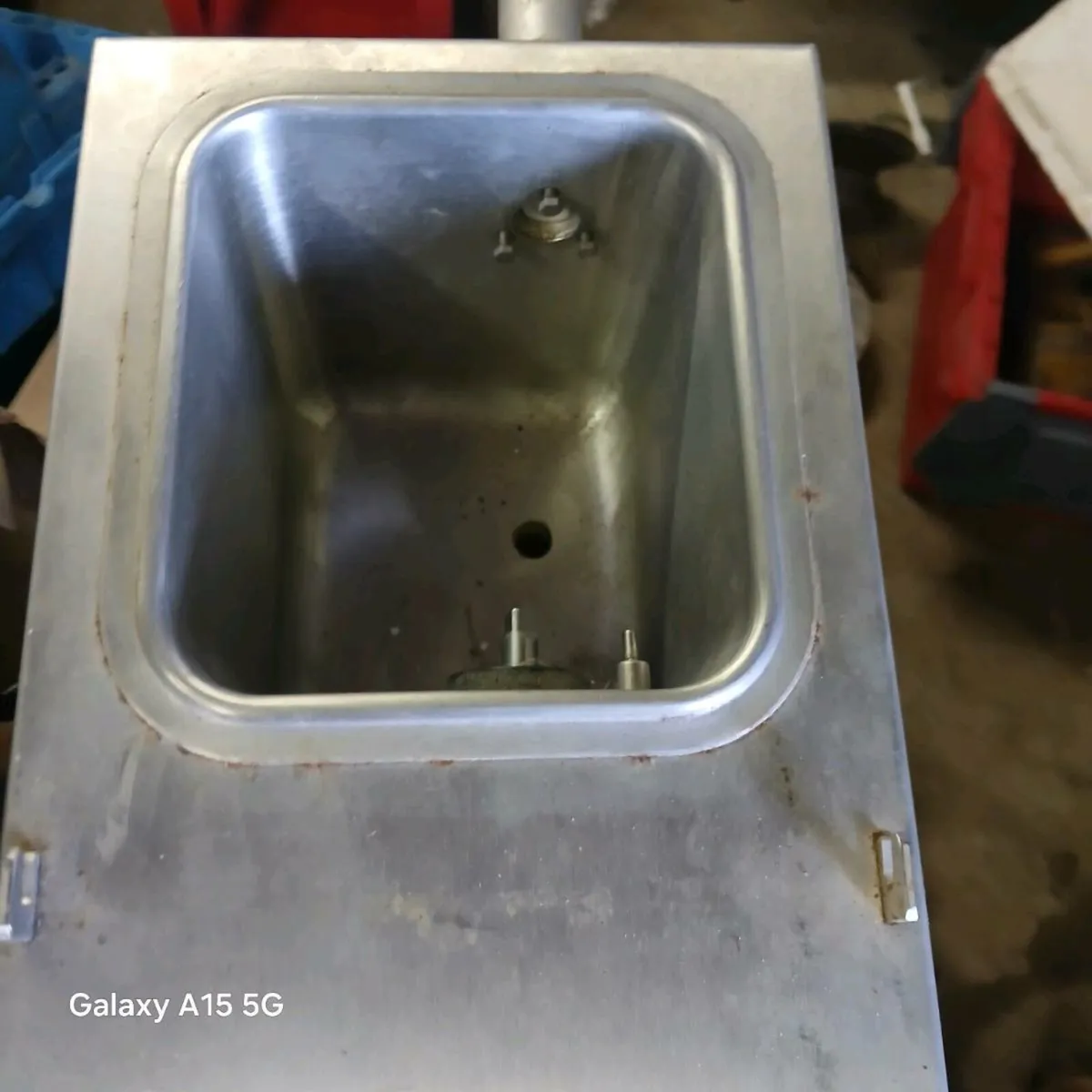Ice cream machine for spares - Image 3