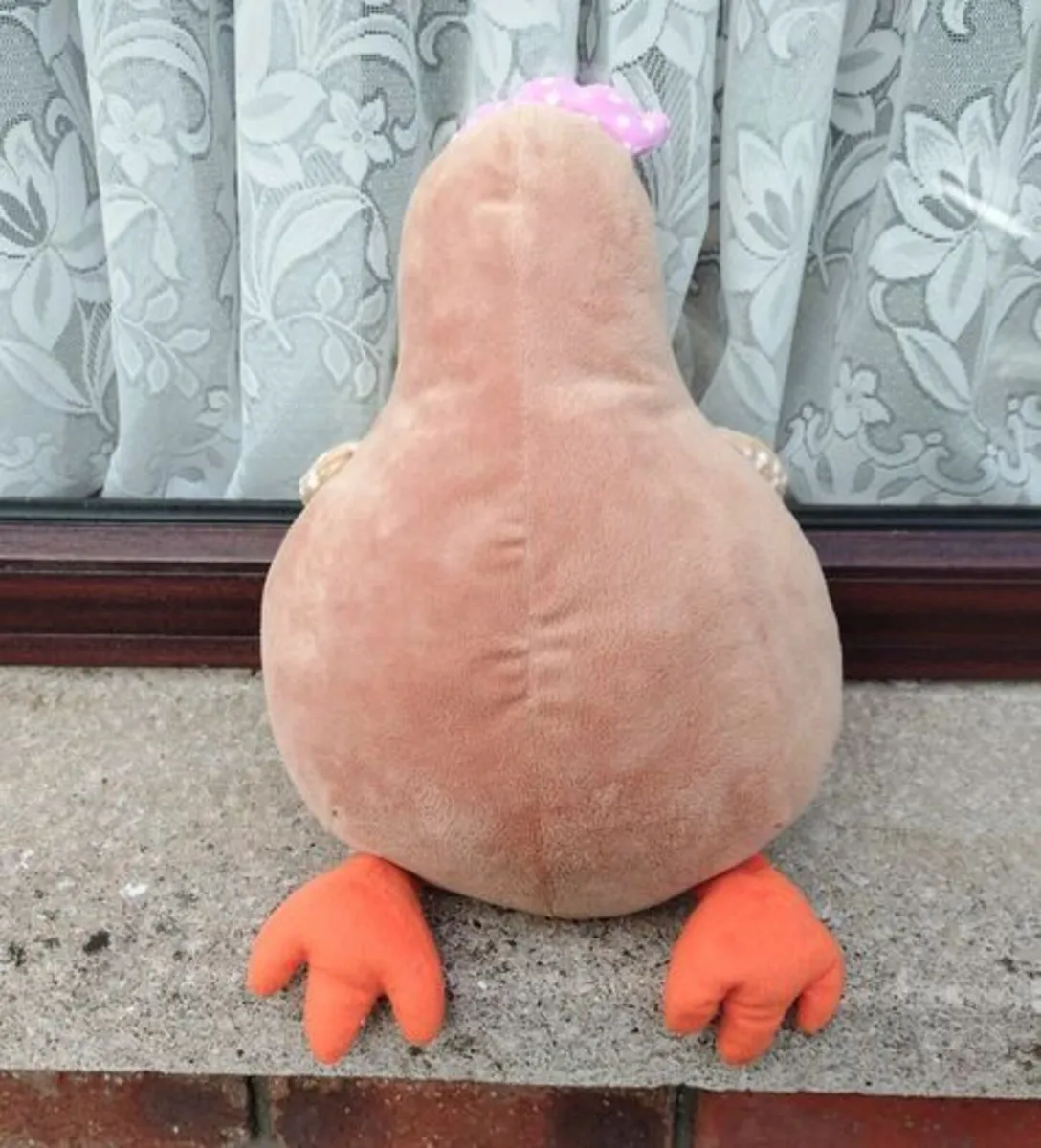 SOFT TOY CHICKEN (LOVELY CONDITION). - Image 2