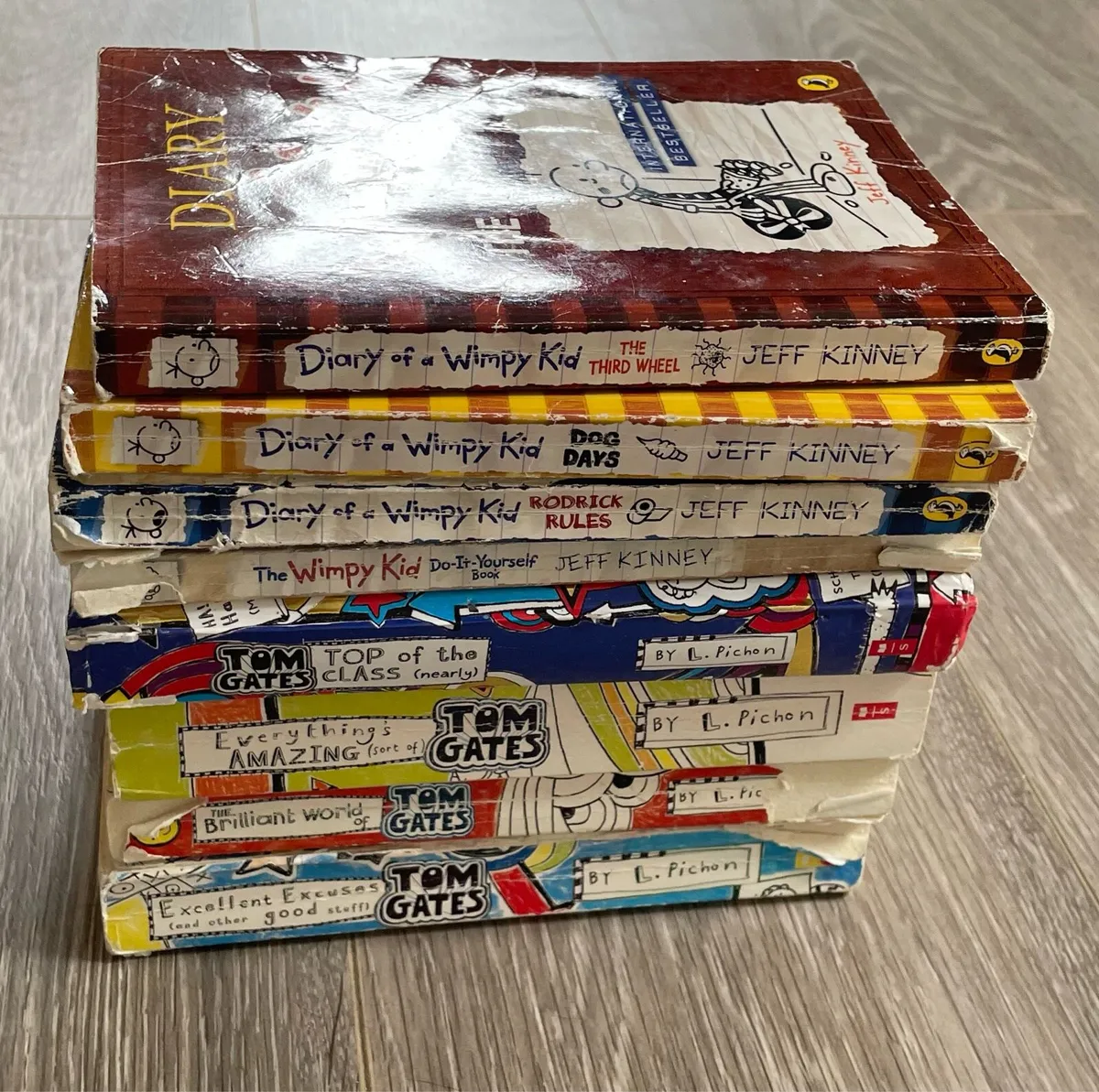 FREE Book with any Kids Book Bundle - Image 2
