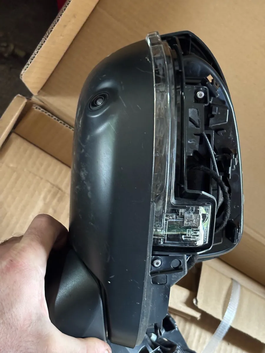 J12 Nissan Qashqai wing mirror - Image 2