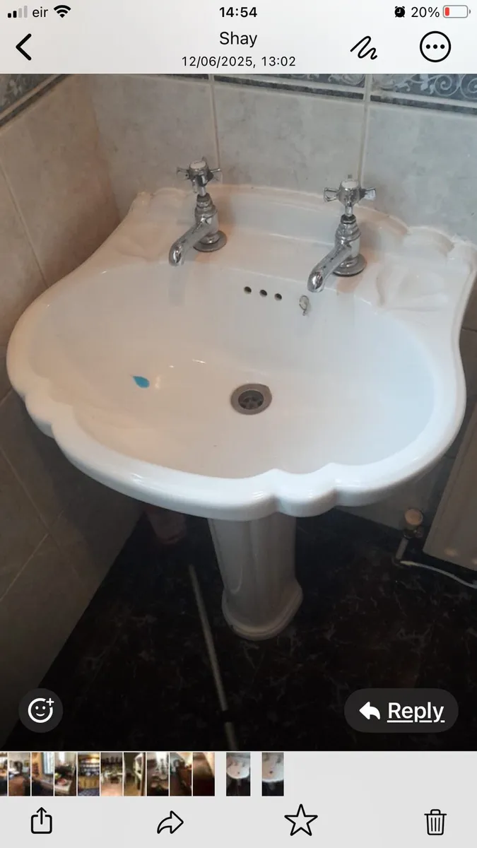 Hand basin, taps almost new and pedestal.. bathr - Image 2