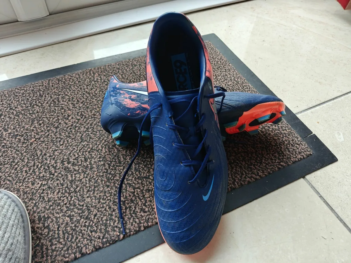 Football Boots - Image 2