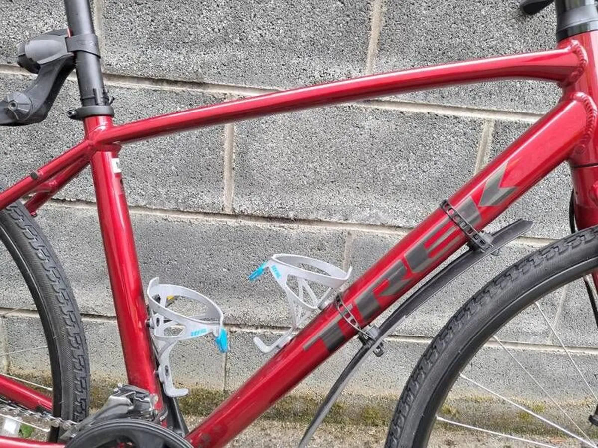 Trek Fx Gen 1 Size 54 - Image 2