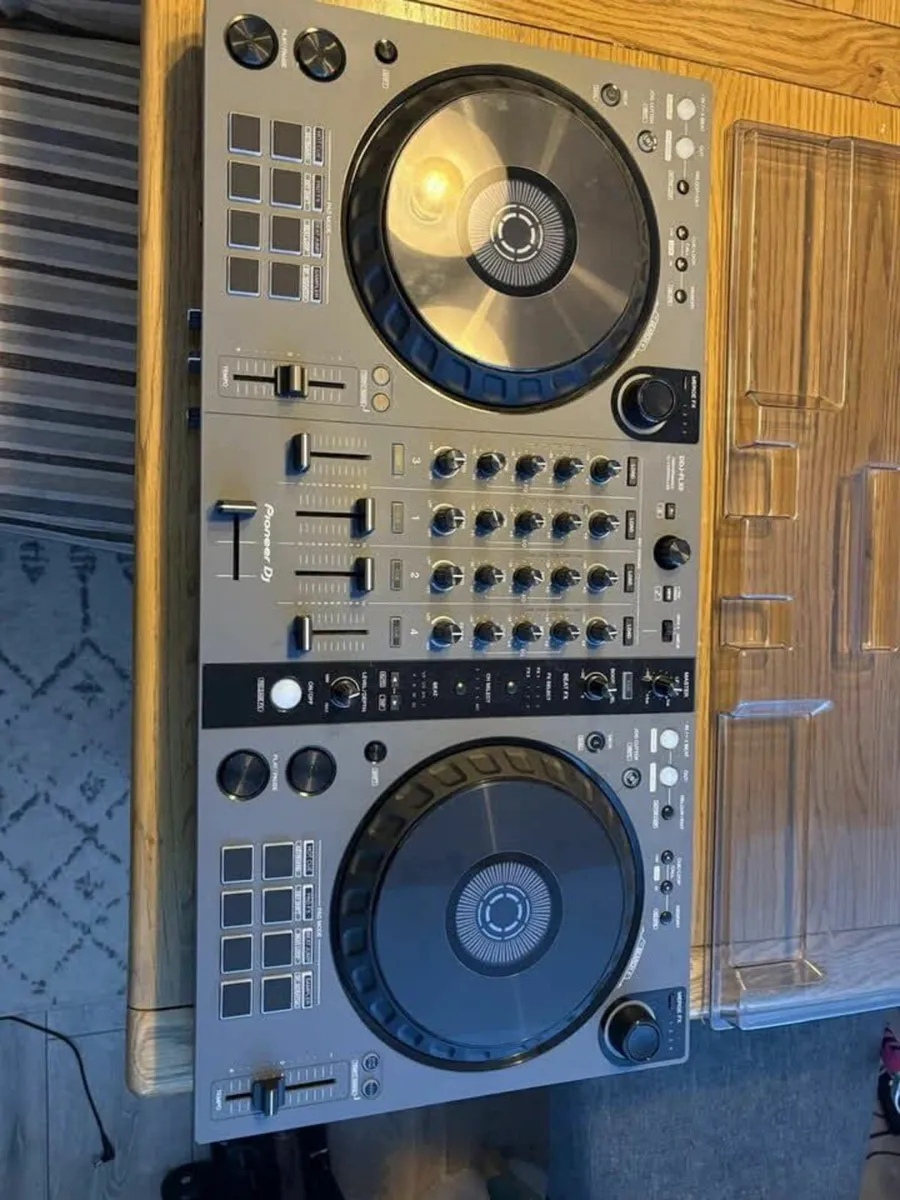 Pioneer DJ DDJ-FLX6-GT Controller - Image 3