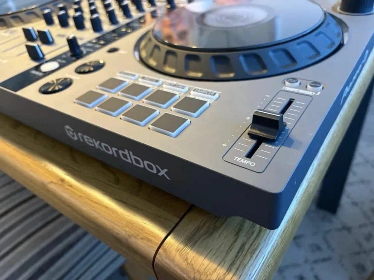 Pioneer DJ DDJ-FLX6-GT Controller - Image 4