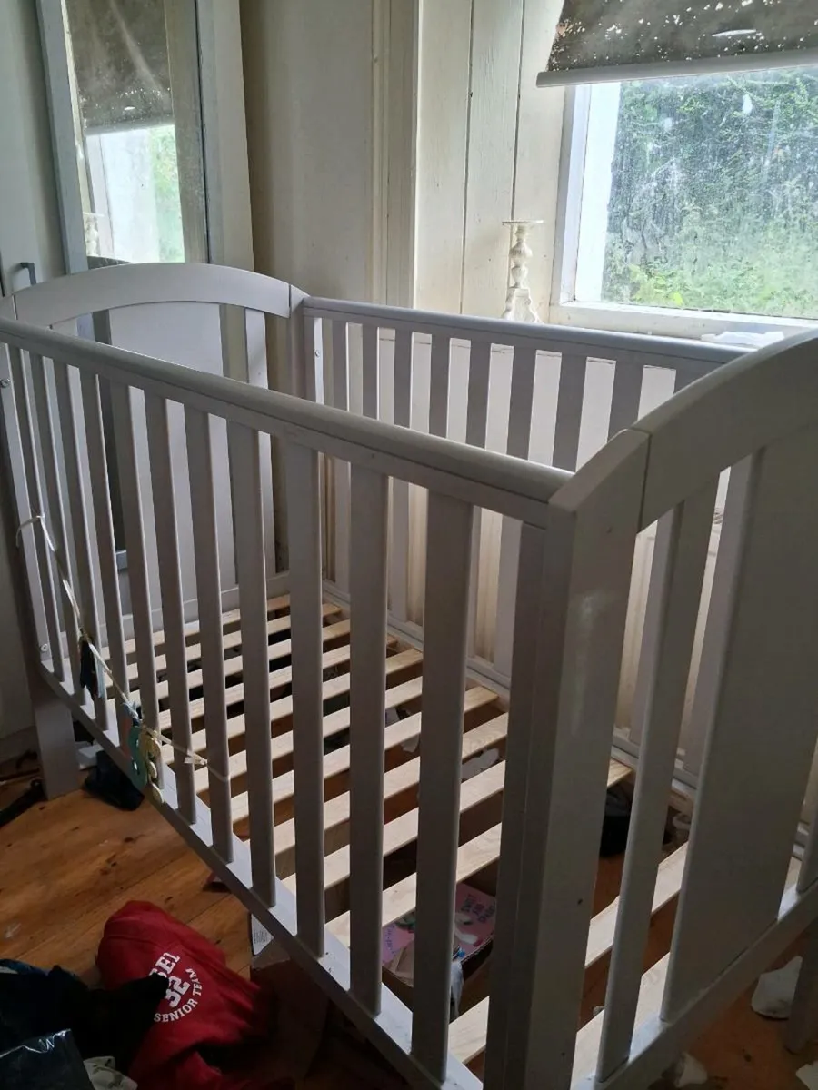 Baby Equipment - Image 3
