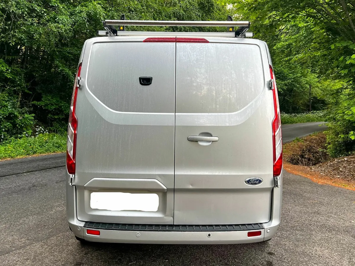 Ford Transit Custom 2023 - Image 2