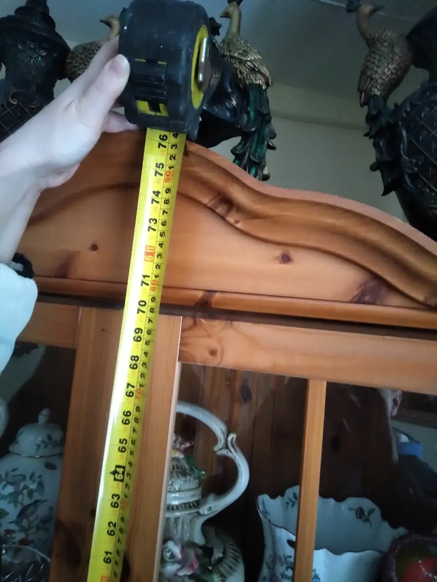 Reduced beautiful big display cabinet - Image 2