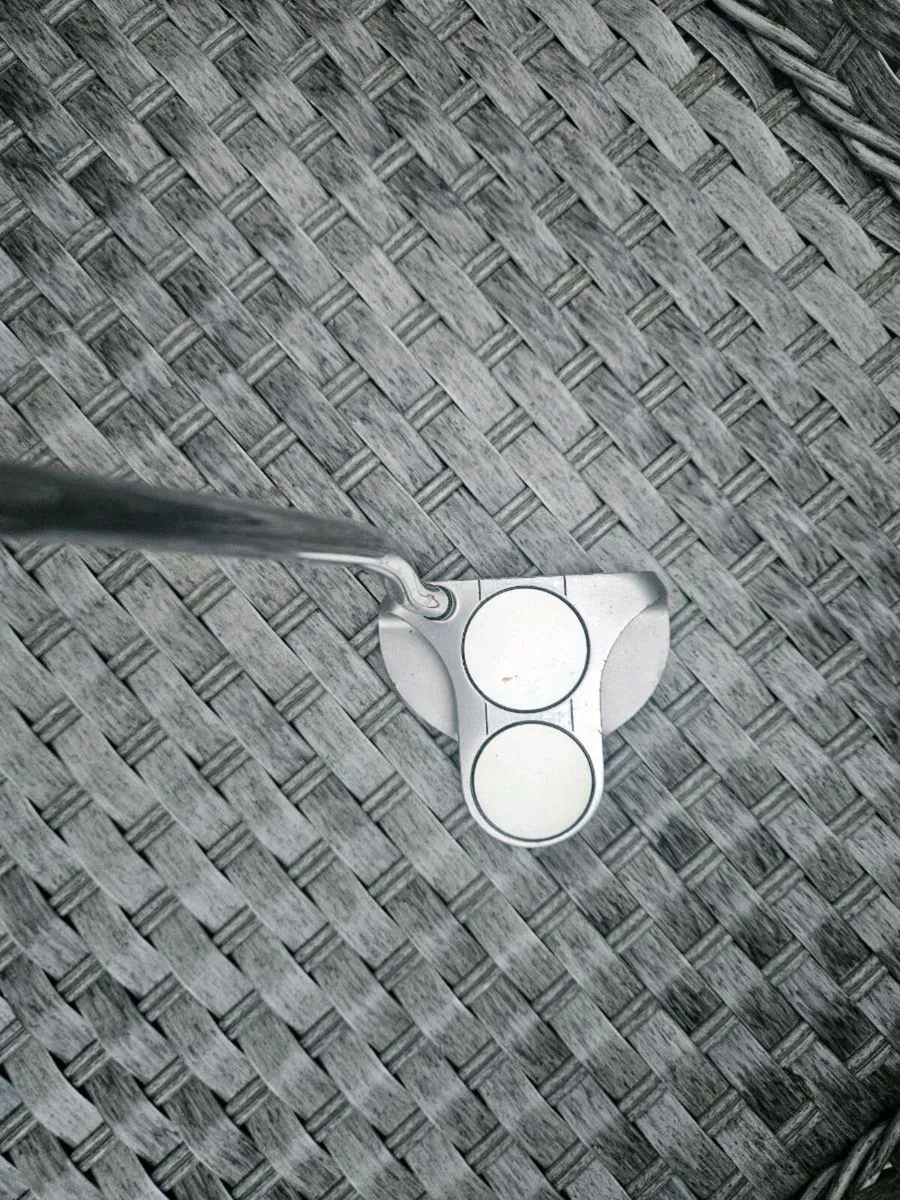 Odyssey 2-ball White Steel Putter - Image 2