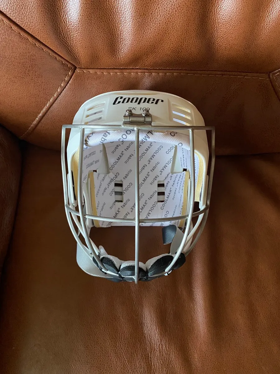 Cooper Hurling Helmet - Image 3