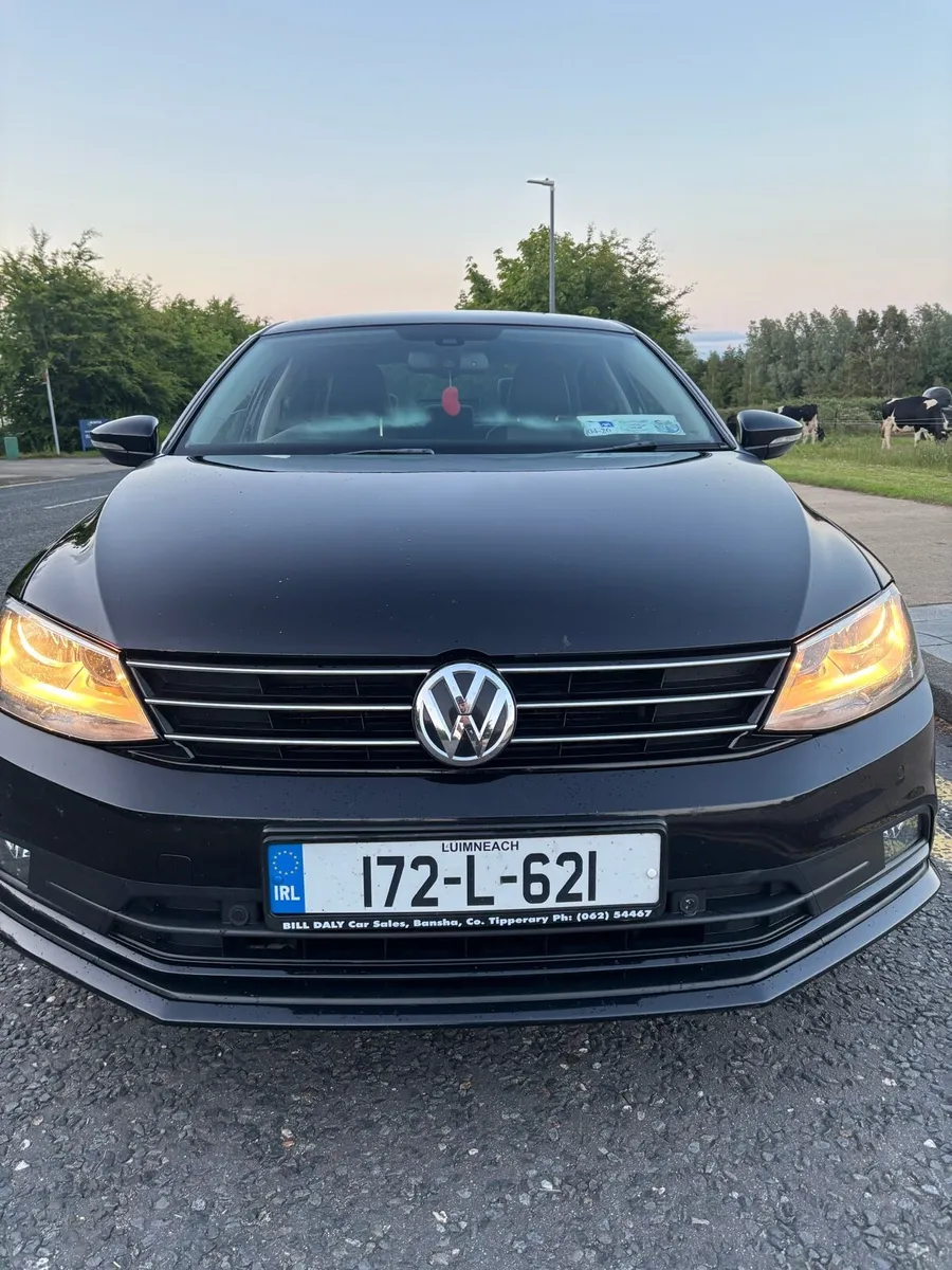 172 Jetta blue motion - Image 1