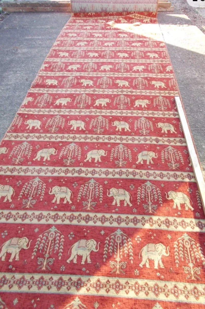 4 metres heavy cotton tapestry fabric/upholstery - Image 2