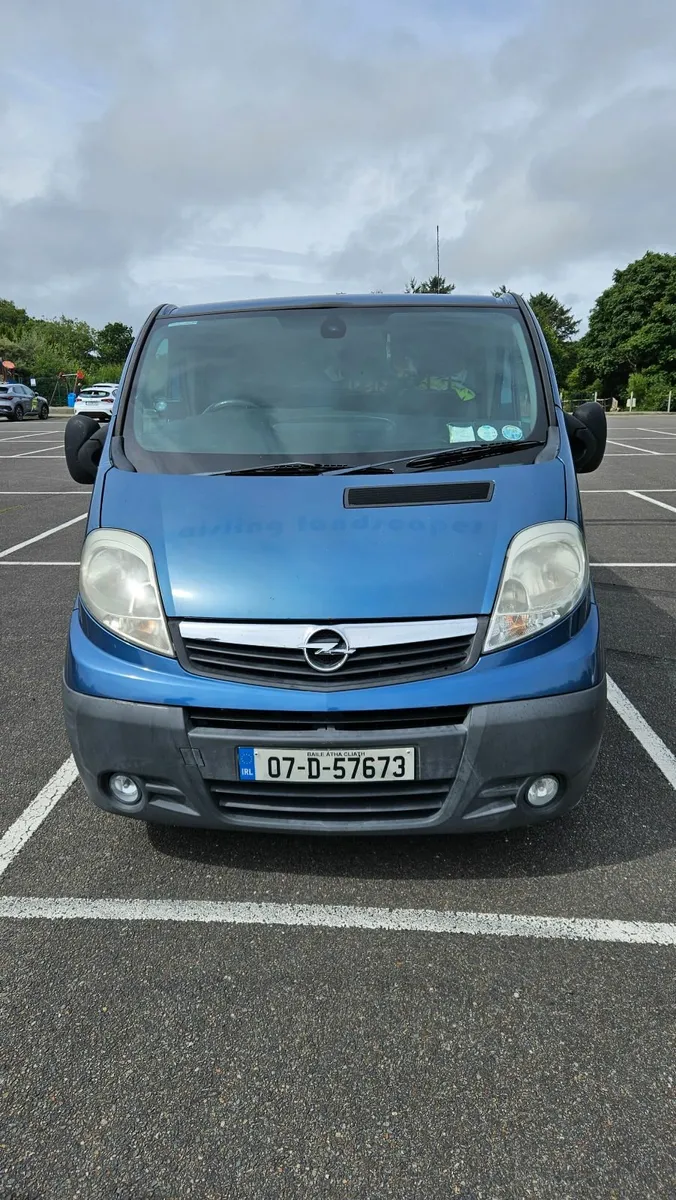 Opel Vivaro 2007  2L  CDTI - Image 1