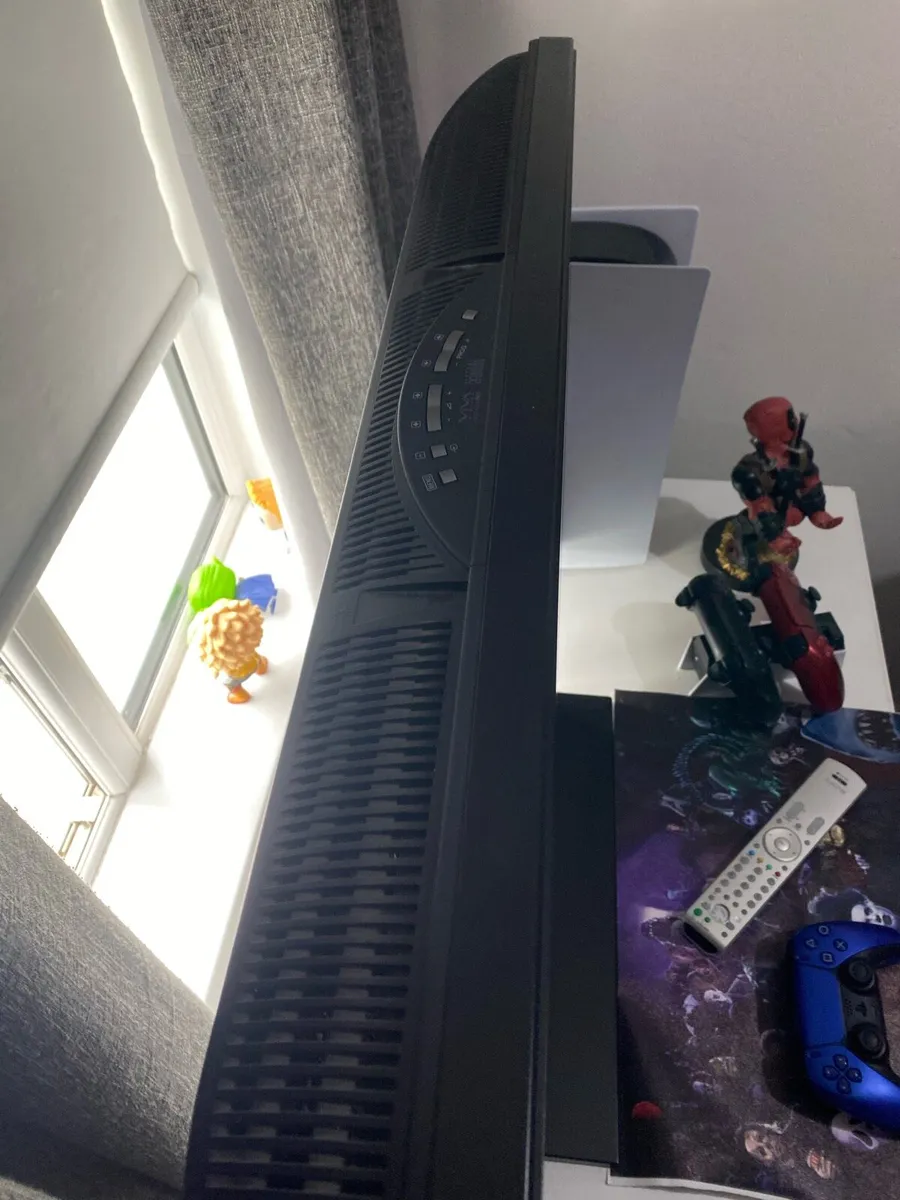 32 inch TV - Image 3