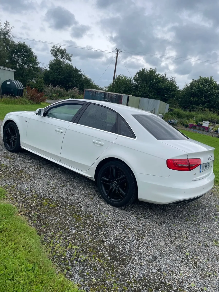 Audi A4 2013 - Image 4