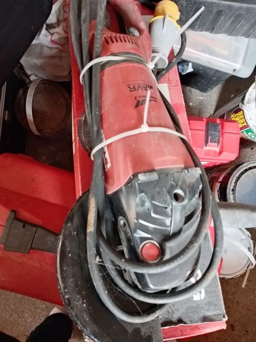 Hilti angle grinder - Image 1