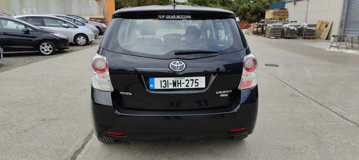 Toyota Verso 2013 7 seater 2.0 D Panoramic Sunroof - Image 4