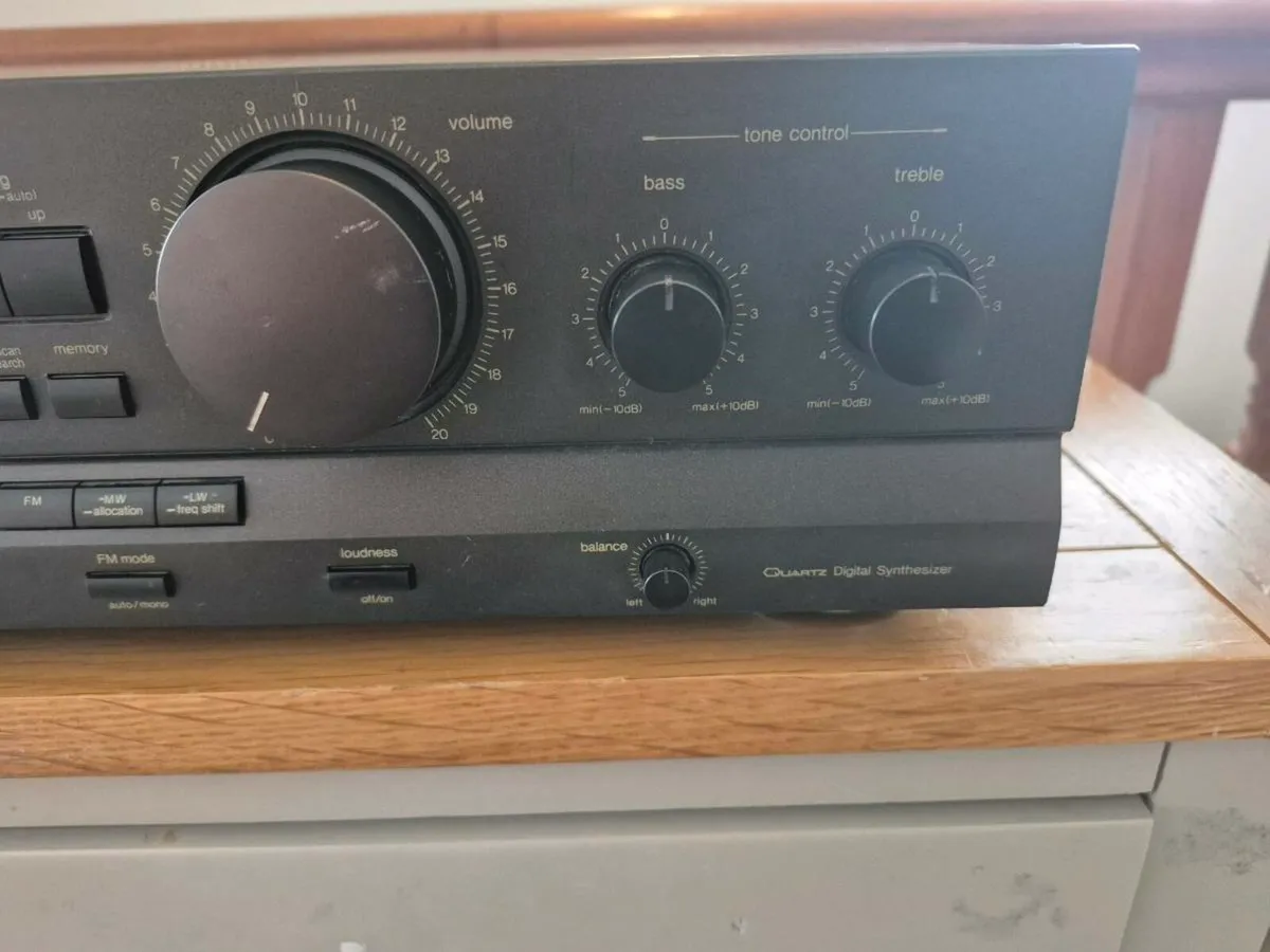 TECHNICS AMPLIFIER - Image 3