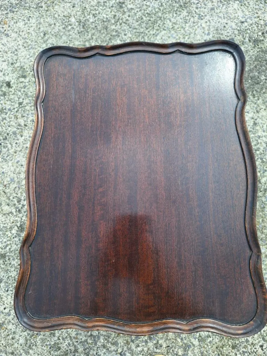 Small vintage side table see dimensions - Image 2