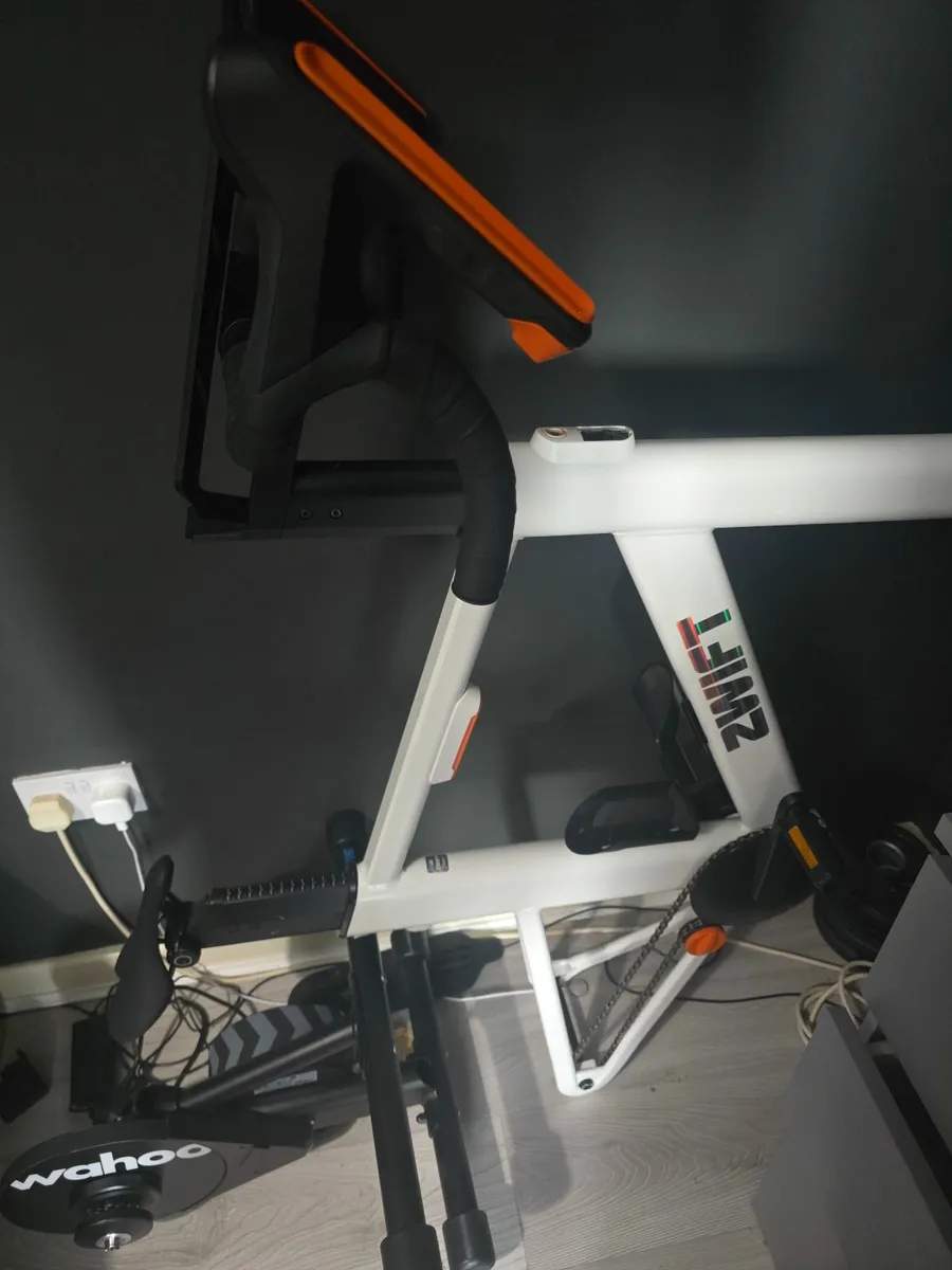 Zwift Ride + kickr
