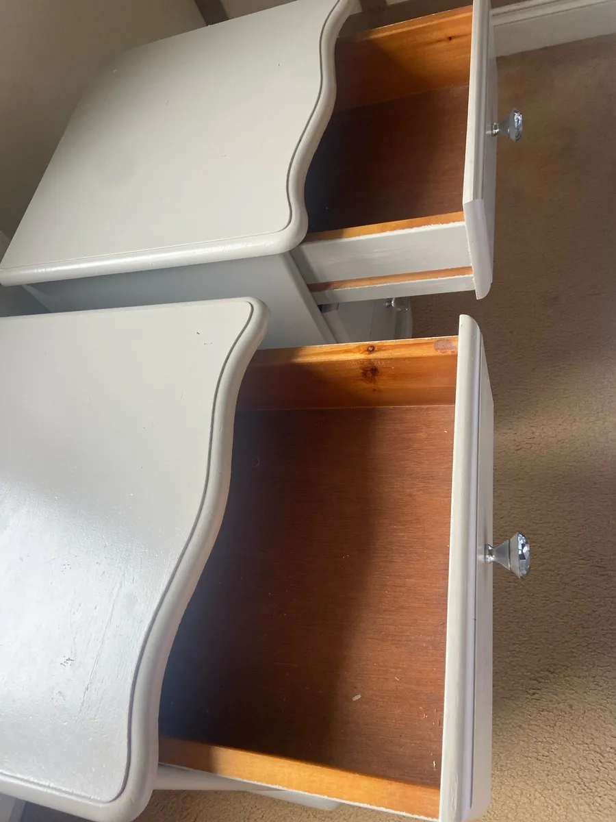 Bedside lockers - Image 4