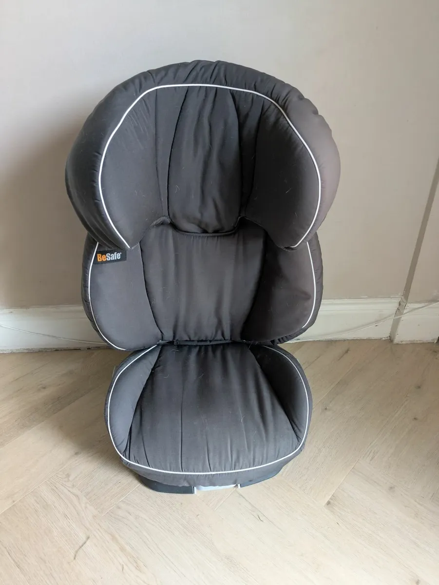 Car seat - Image 1