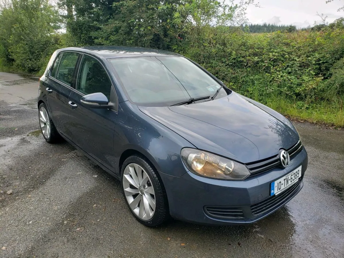2010 Volkswagen Golf 1.6 TDI - Image 1