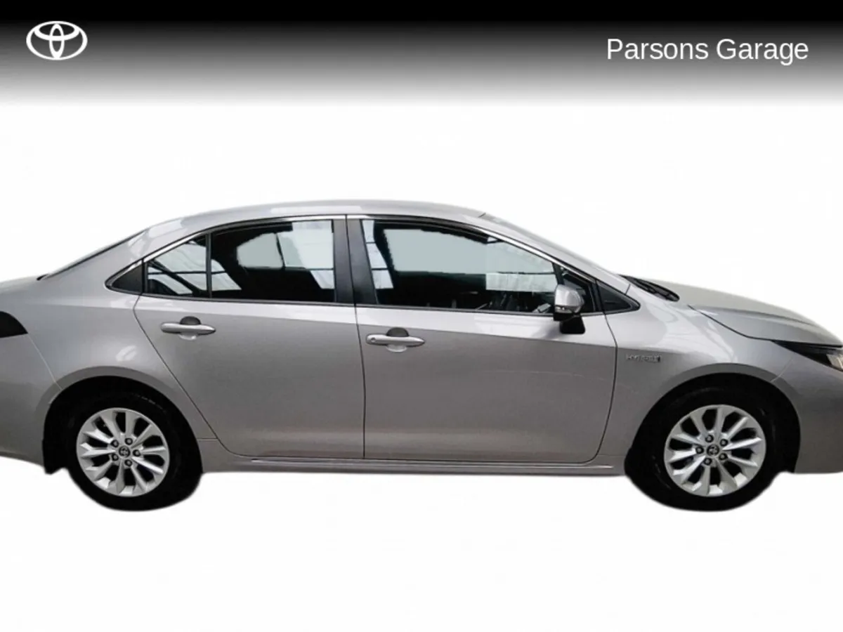 Toyota Corolla COROLLA HYBRID LUNA SAL - Image 2