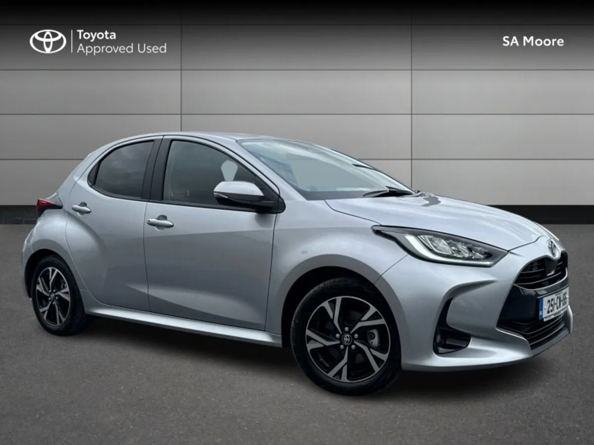 Toyota Yaris LUNA SPORT - DEMO SALE NOW ON - Image 1