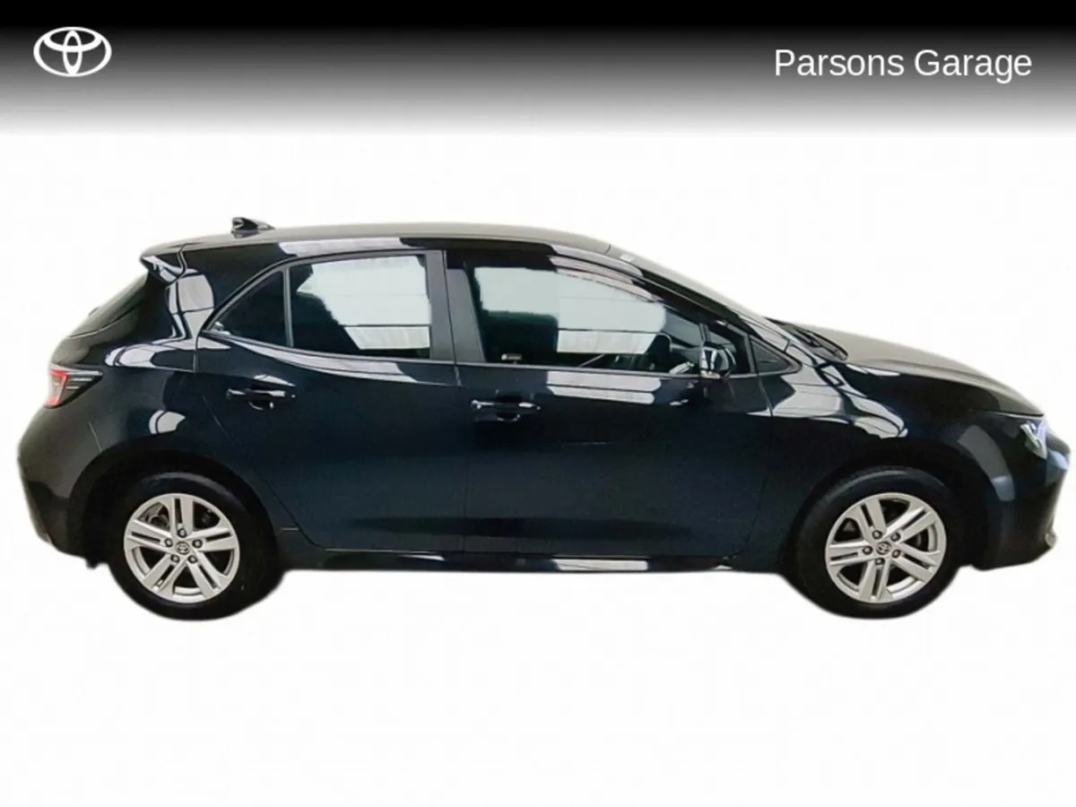 Toyota Corolla COROLLA HYBRID LUNA H/B - Image 2
