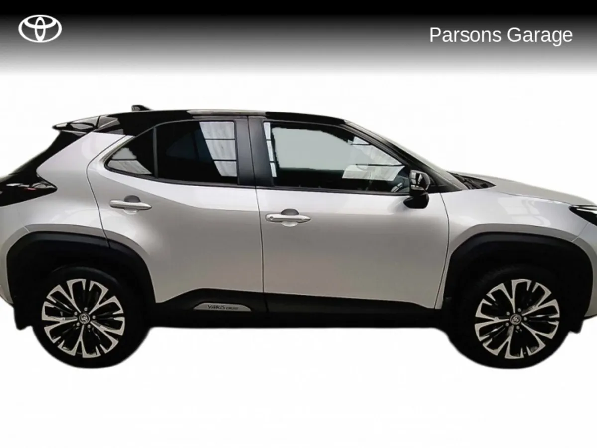 Toyota Yaris Cross YARIS CROSS SOL - Image 2