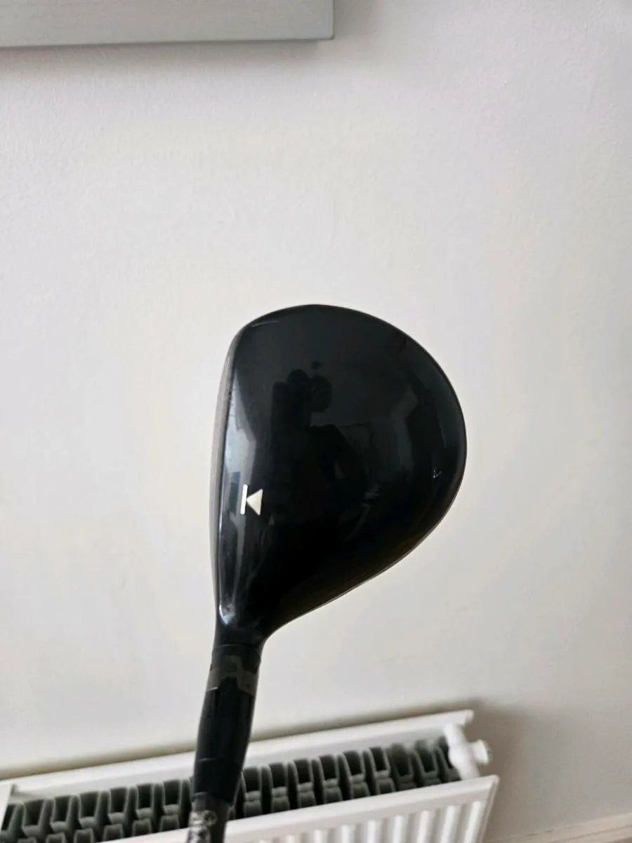 Titleist 913f 3 wood - Image 2