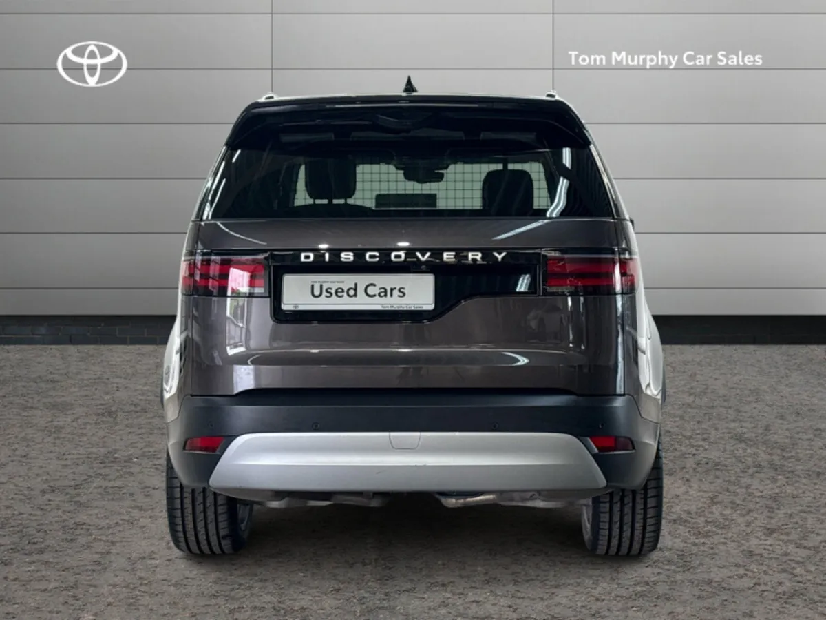 Land Rover Discovery 3.0 SD6 SE - Image 4