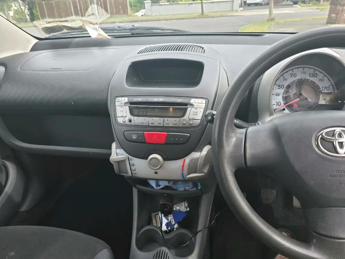 Toyota Aygo 2007 - Image 2