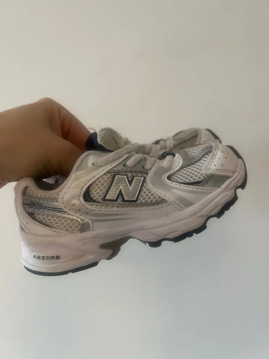 Toddler new balance shoes - Image 2