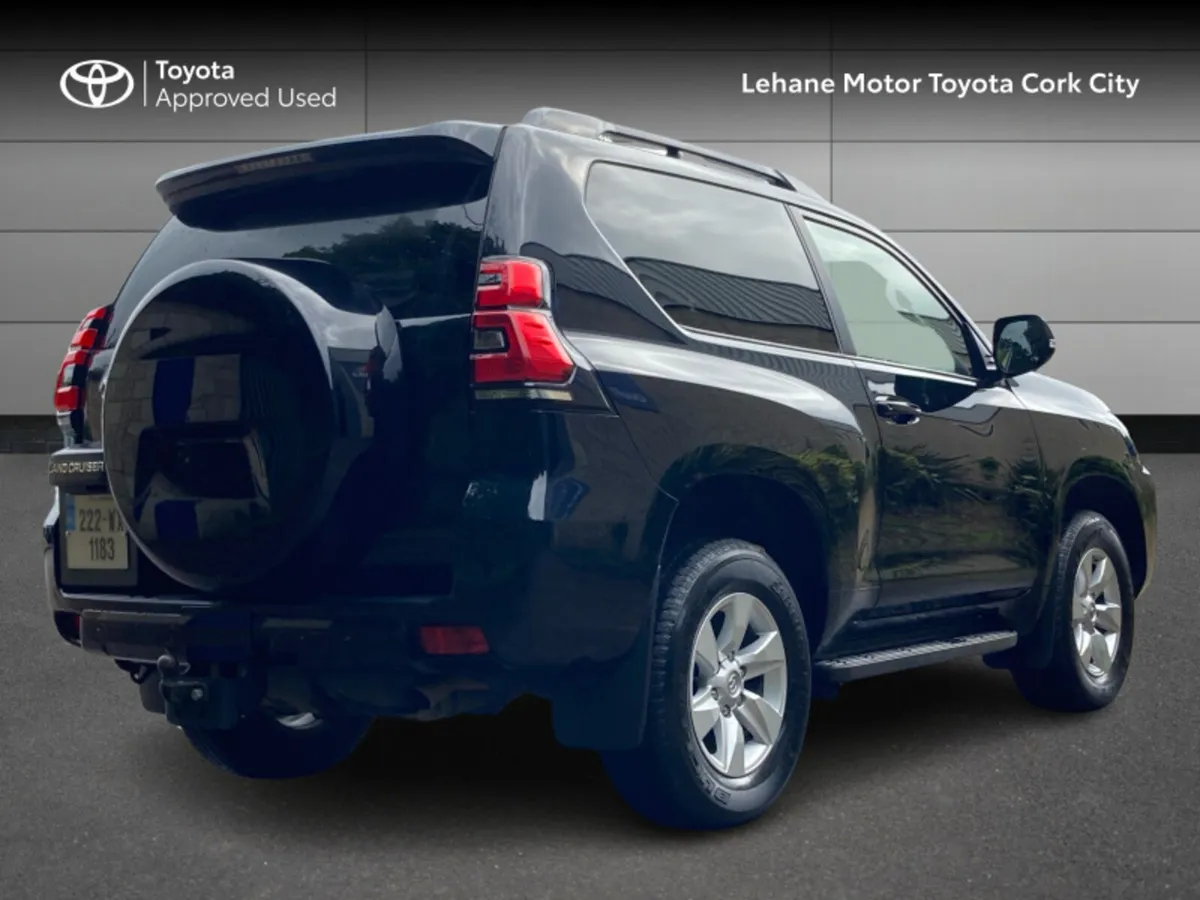 Toyota Land Cruiser LAND CRU CRUISER SWB A AUTO 2D - Image 2