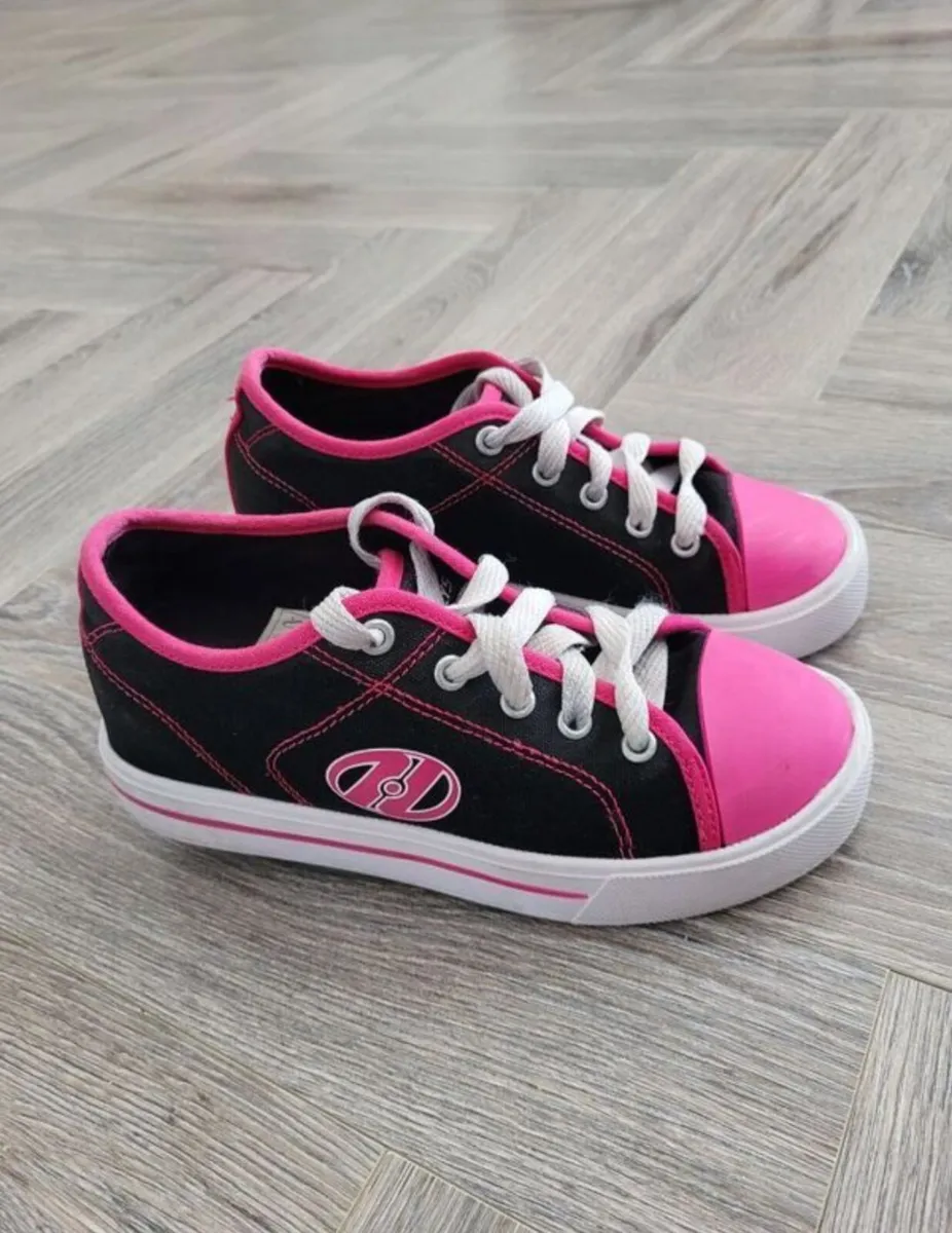 Heelys Skate Shoes