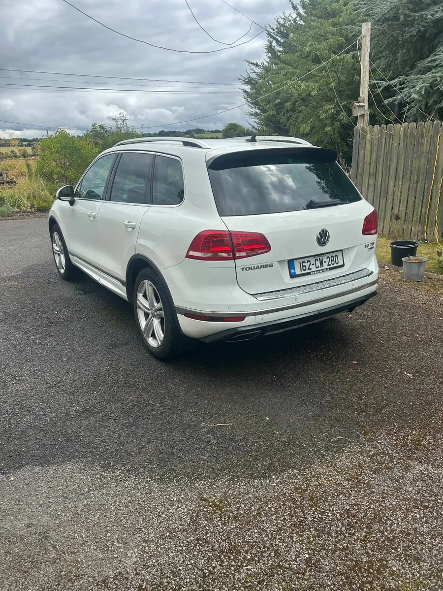 Volkswagen Touareg 2016 Commercial Crew Cab - Image 3