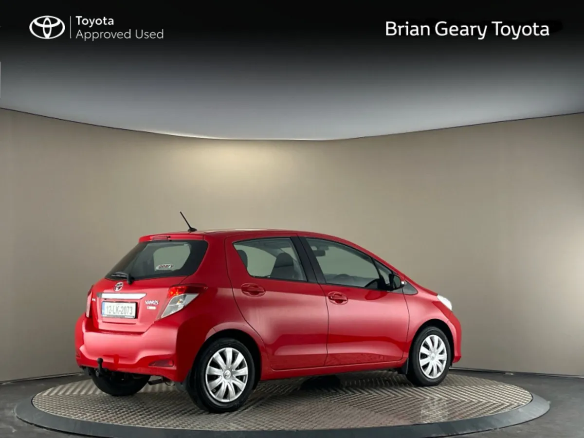 Toyota Yaris 1.0 5DR LUNA - Image 2