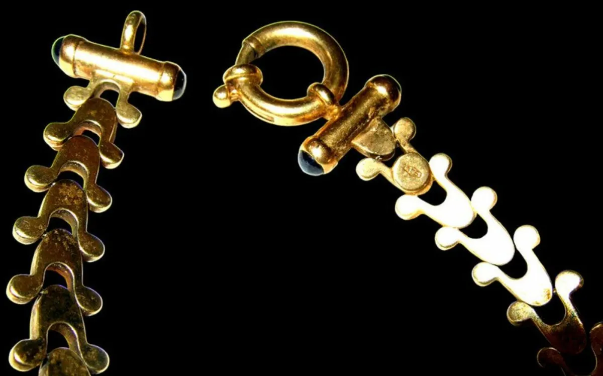Vintage Hallmarked 9k - 3 Colour Gold Bracelet - Image 4