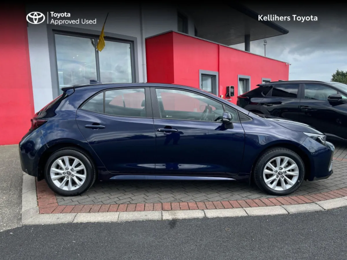 Toyota Corolla COROLLA HYBRID LUNA H/B - Image 3